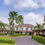 Vietnam Golf - Lake View Villas